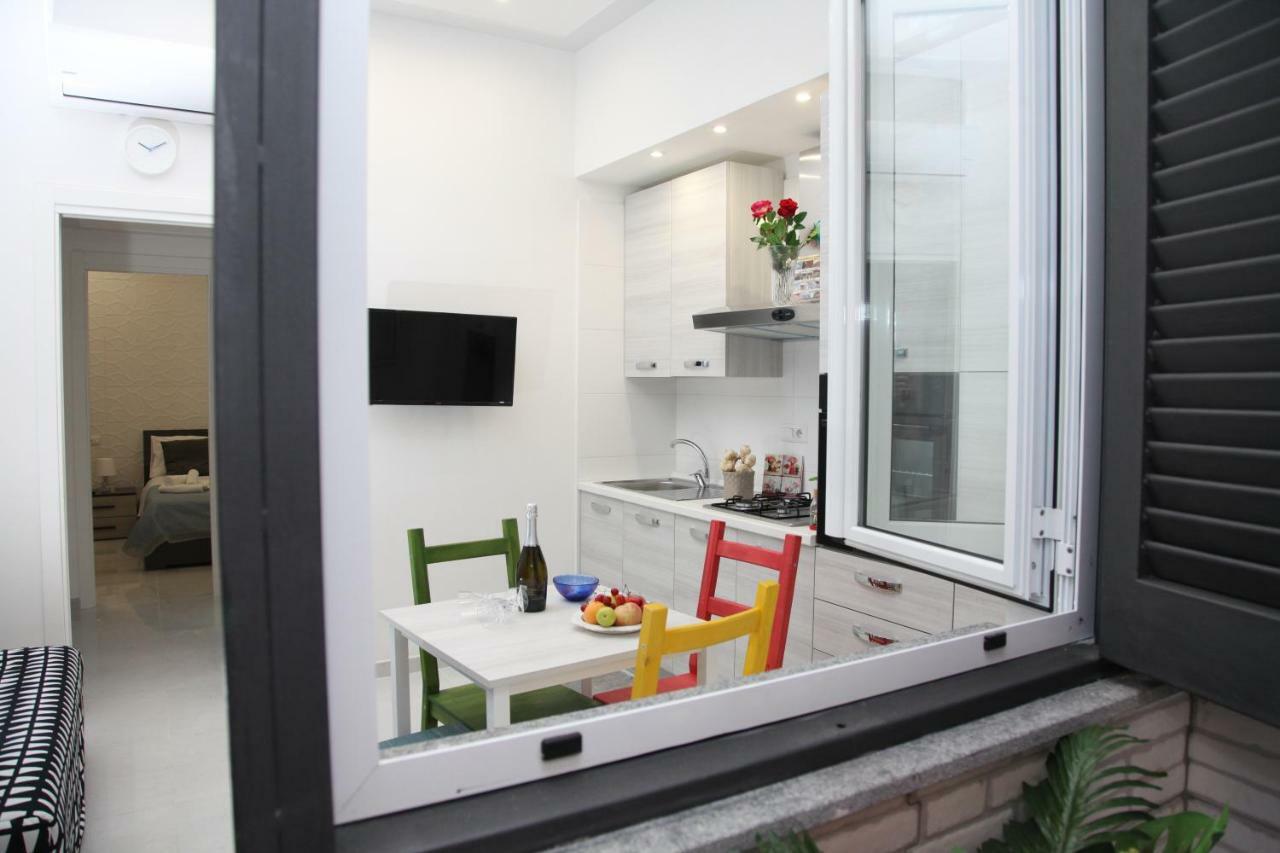 Casa Adamo Apartment Napoli Bagian luar foto