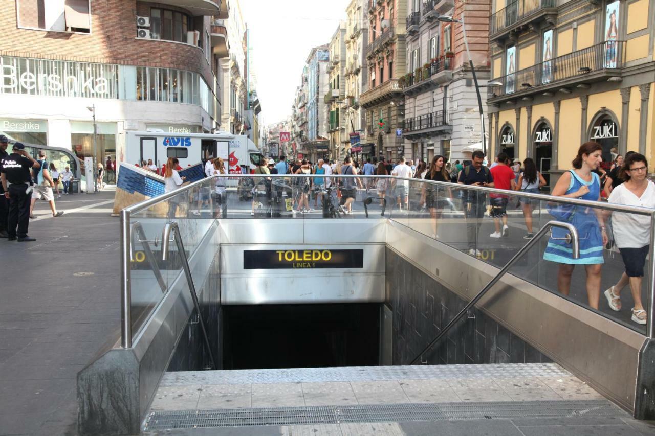 Casa Adamo Apartment Napoli Bagian luar foto