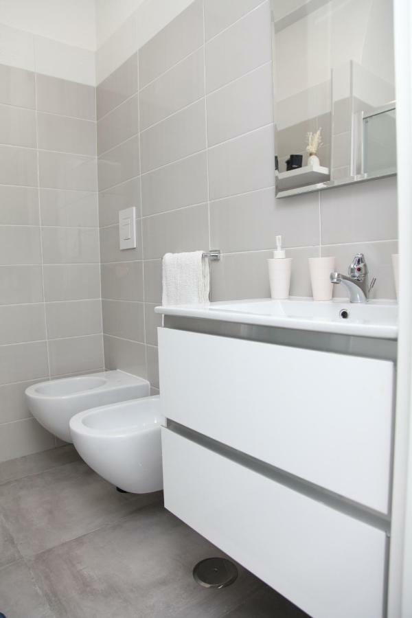 Casa Adamo Apartment Napoli Bagian luar foto
