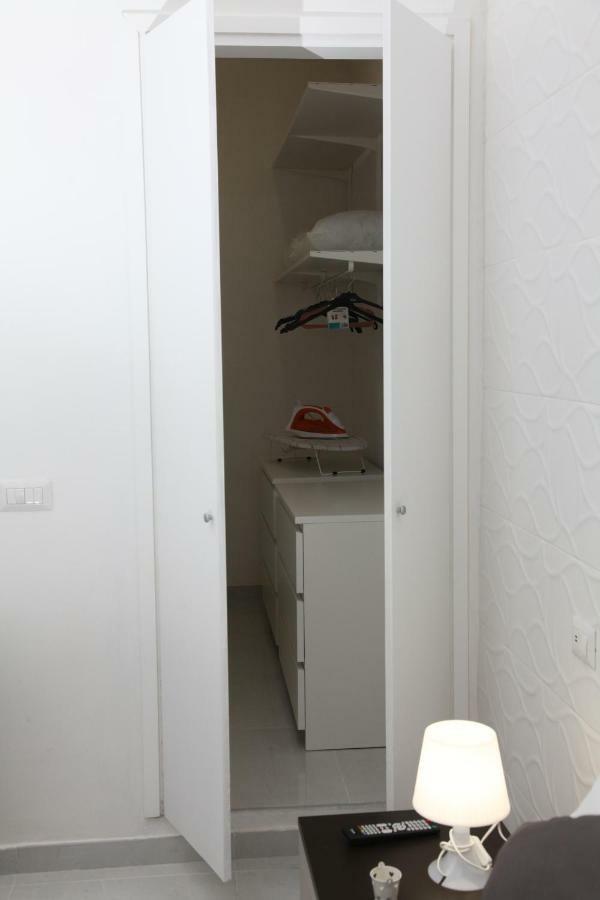 Casa Adamo Apartment Napoli Bagian luar foto